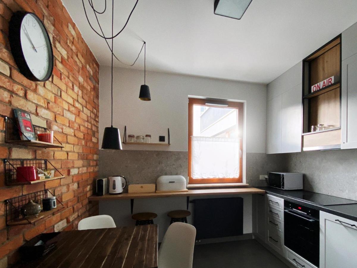 3 Kolory - Pokoje W Mieszkaniu Wspoldzielonym Varsovie Extérieur photo