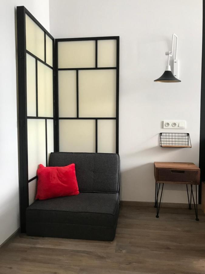 3 Kolory - Pokoje W Mieszkaniu Wspoldzielonym Varsovie Extérieur photo